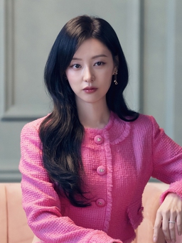 Những trang phục ấn tượng của 'Nữ hoàng nước mắt' Kim Ji Won qua 10 tập phim
