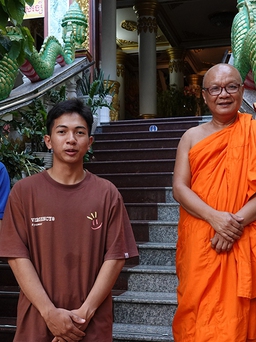 Chuyện tử tế: Trụ trì chùa chăm lo cho hơn 1.000 sinh viên nghèo