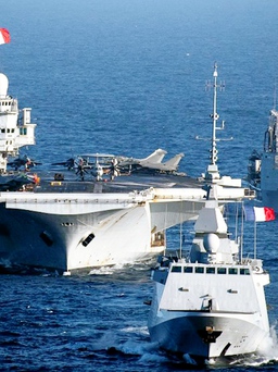 Hải quân Pháp huấn luyện cho chiến tranh