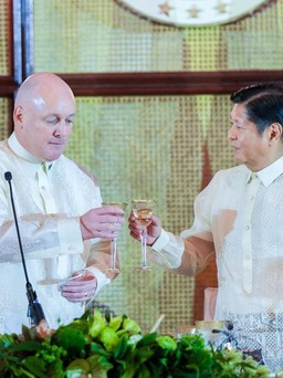 Philippines thêm đối tác nhỏ cho suy tính lớn