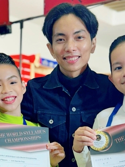 Con trai Khánh Thi - Phan Hiển lần thứ hai vô địch dancesport thế giới