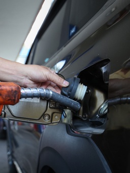 Giá xăng dầu hôm nay 23.4.2024: Trong nước sắp có đợt giảm trước kỳ nghỉ lễ?