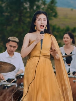 Diệu Hà ra MV 'Tình ca' và dự án nhạc Phạm Duy