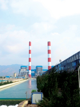 Nhà máy Nhiệt điện Vĩnh tân 4: Tiên phong chuyển đổi xanh