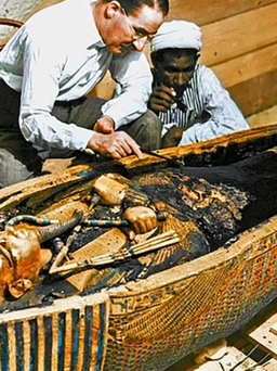 Giải mã 'lời nguyền Pharaoh' làm chết hơn 20 người mở lăng mộ vua Tutankhamun năm 1922