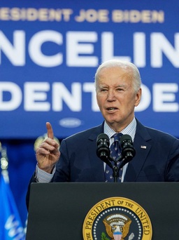 Tổng thống Biden đề xuất giảm nợ cho hơn 30 triệu người Mỹ