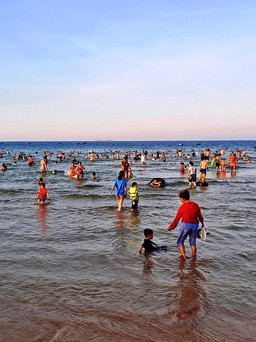Quảng Nam: Nam sinh lớp 8 tử vong khi bơi ra biển cứu bạn
