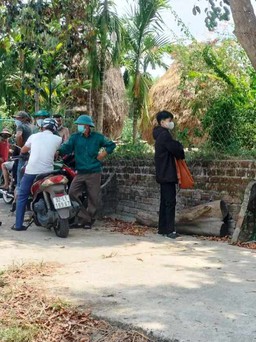 Quảng Nam: Sau tiếng nổ lớn, phát hiện người đàn ông tử vong trong vườn nhà