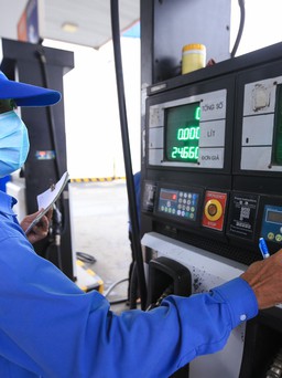 Giá xăng dầu hôm nay 16.5.2024: Xăng trong nước chiều nay giảm bao nhiêu đồng một lít?