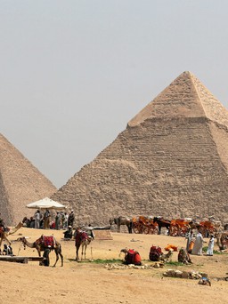 Lời giải cho bí ẩn vận chuyển khối đá xây kim tự tháp Ai Cập