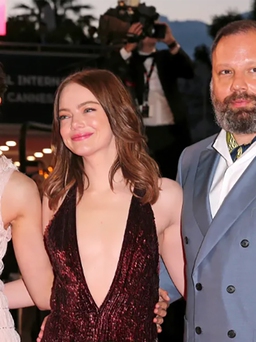 'Kinds of Kindness' có Emma Stone đóng chính gây chấn động LHP Cannes