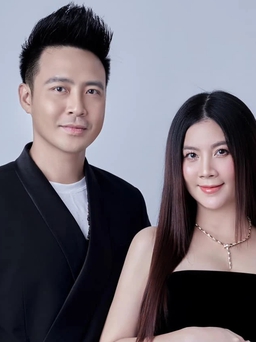 Vợ chồng Kha Ly - Thanh Duy đón tin vui sau 8 năm cưới
