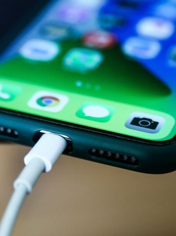 Vì sao Apple không hỗ trợ sạc siêu nhanh cho iPhone?