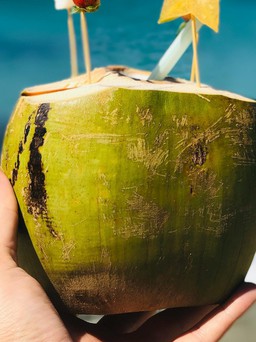 Ngày mới với tin tức sức khỏe: Thêm lợi ích ít người biết của nước dừa
