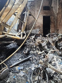 Vụ cháy nhà trọ 14 người chết: Viện Khoa học hình sự vào cuộc