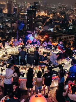 'Điểm danh' những quán rooftop cực chill với view bao đẹp tại quận 1, TP.Hồ Chí Minh