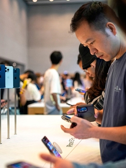 Mạnh tay giảm giá, doanh số iPhone tăng vọt tại Trung Quốc