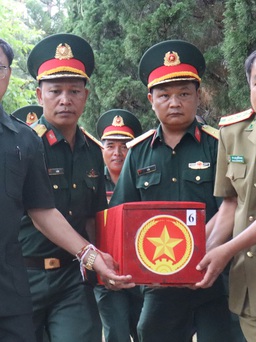 Kon Tum: Đưa 8 hài cốt liệt sĩ hy sinh tại Lào về đất mẹ