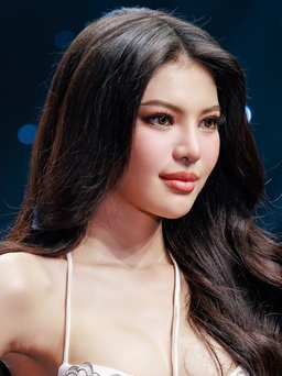 Người đẹp Việt cao 1,79m thi Hoa hậu Chuyển giới Quốc tế
