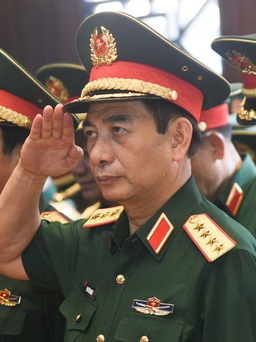 Bộ trưởng Phan Văn Giang, Bộ trưởng Tô Lâm dâng hương tưởng niệm các anh hùng liệt sĩ