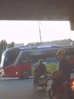 Bắt nghi phạm vụ tài xế cầu cứu vì bị đập xe ở TP.Thủ Đức