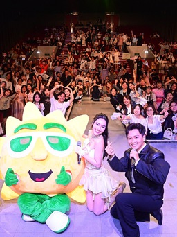 Ngô Kiến Huy và Ninh Dương Lan Ngọc gây ấn tượng với khán giả tại Nhật