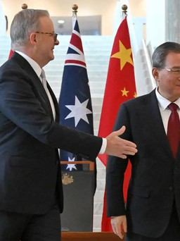 Úc - Trung Quốc tăng cường liên lạc quân sự