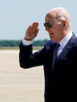 Ông Biden không dự hội nghị hòa bình Ukraine, phó tổng thống đi thay
