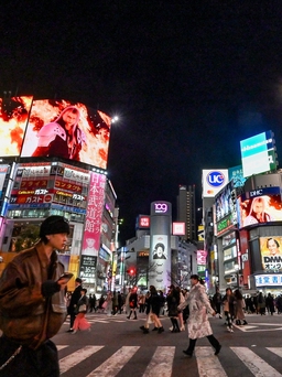 Quận du lịch nổi tiếng Nhật Bản cấm uống rượu nơi công cộng vào ban đêm