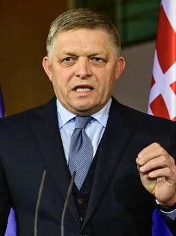 Thủ tướng Slovakia lần đầu lên tiếng sau vụ mưu sát chấn động