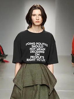 Váy xếp và gấp nếp dẫn đầu xu hướng thời trang mùa thu