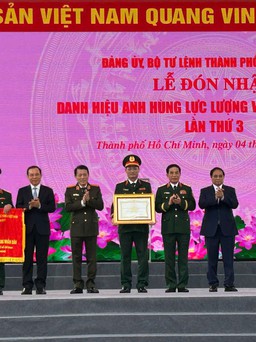 Lực lượng vũ trang TP.HCM nhận danh hiệu Anh hùng lực lượng vũ trang nhân dân