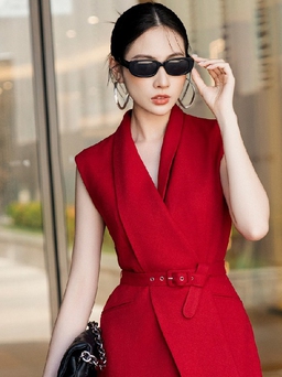 Váy dáng dài sang trọng, tối giản nhưng hút mắt nhìn