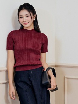 Giai điệu dịu dàng của mùa thu với áo dệt kim ngắn tay