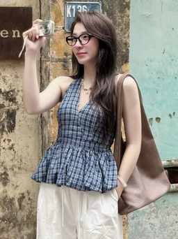 Áo bí phồng tôn lên đôi vai trần, chinh phục mọi ánh nhìn