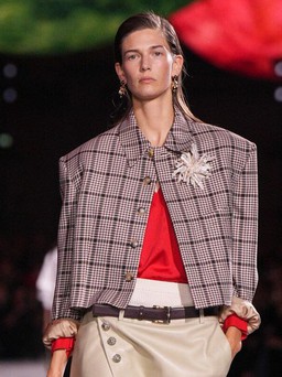 Sở hữu vẻ thần thái đắt giá nhất với phong cách hiện đại sang trọng