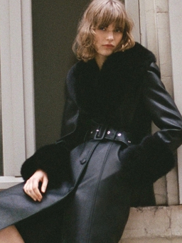 Chân váy dài giúp nàng nổi bật cả ngày, đi làm đi chơi đều đẹp