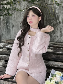 Tôn lên nét tinh khiết và ngọt ngào cho nàng với sắc hồng pastel