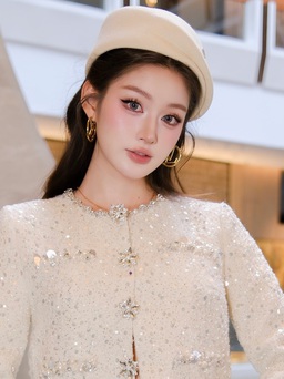 Thanh lịch như quý cô Paris với trang phục dạ tweed mùa này