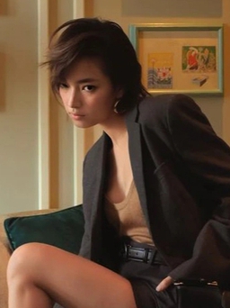 Xăng đan, giày đế xuồng, 'cầu nối' giữa thoải mái và sành điệu