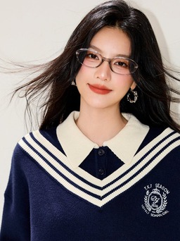 Từ giảng đường đến dạo phố, phong cách học đường đang khuấy đảo giới trẻ