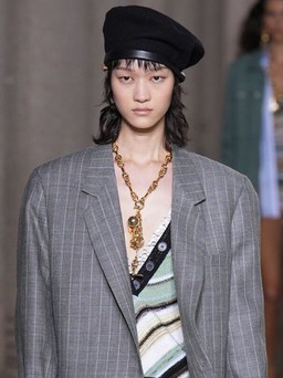 'May đo mềm nổi sóng', suit, vest trẻ trung lại lên ngôi