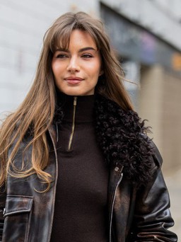 Áo len kéo khóa, nét thanh lịch từ cô gái thành thị