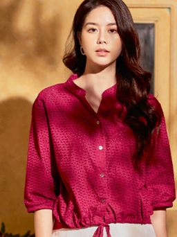 Áo dây rút phá vỡ sự đơn điệu, tôn lên phong thái hiện đại