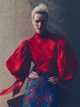 Những thiết kế cổ điển 'hot' nhất mùa thời trang cuối năm