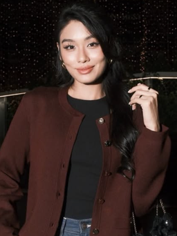 Mặc đẹp cùng áo cardigan từ công sở đến dạo phố