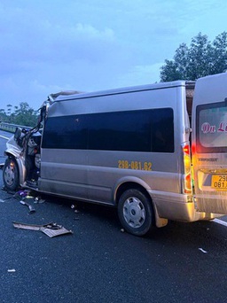 Phó thủ tướng chỉ đạo điều tra vụ tai nạn trên cao tốc Đà Nẵng - Quảng Ngãi