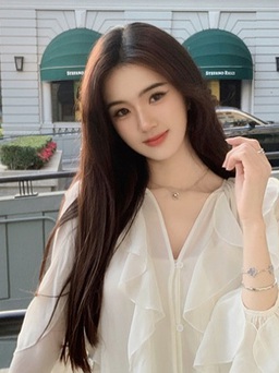 'Càn quét' ngày hè với áo bèo nhún