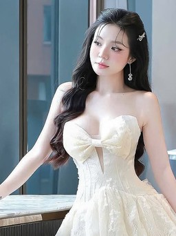 Sang chảnh, quyến rũ với váy cúp ngực