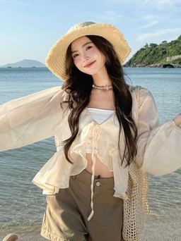 Chống nắng cực chất với mũ rộng vành